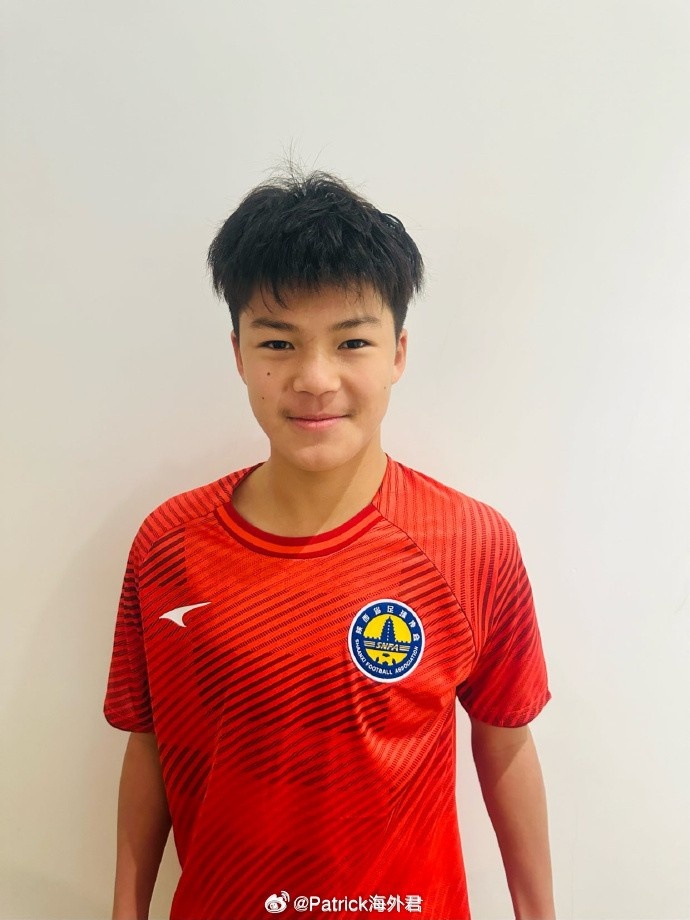 博主：劉凱源本賽季西班牙加泰U16優(yōu)選聯(lián)賽首發(fā)18次，已打入9球
