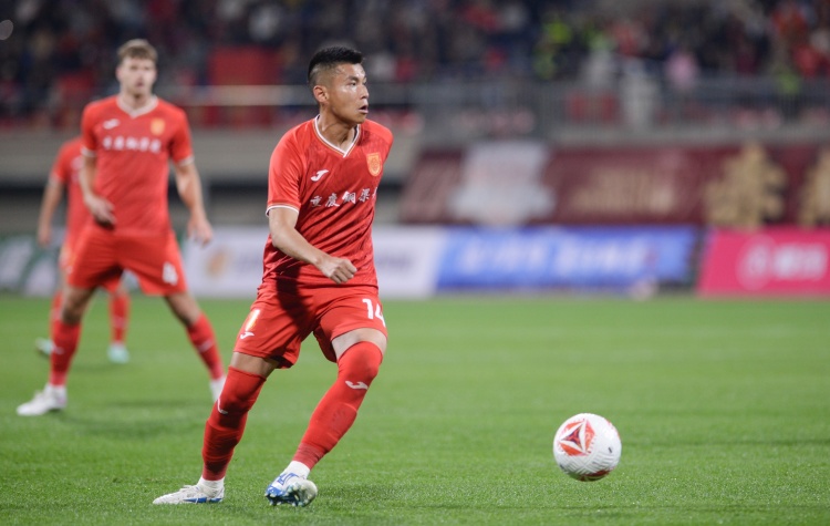 重慶銅梁龍官方：程燁桐傷缺2-3周，黃希揚(yáng)傷缺1周