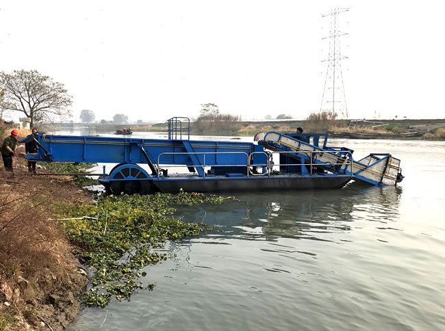 DC-GC100型全自動(dòng)水面保潔船